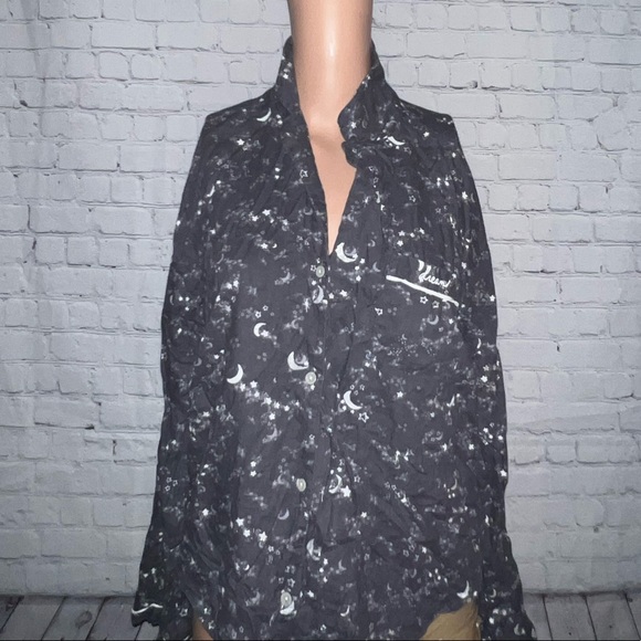 Victoria's Secret Tops - Victoria’s Secret Dark Gray Moon Button Down Shirt size S